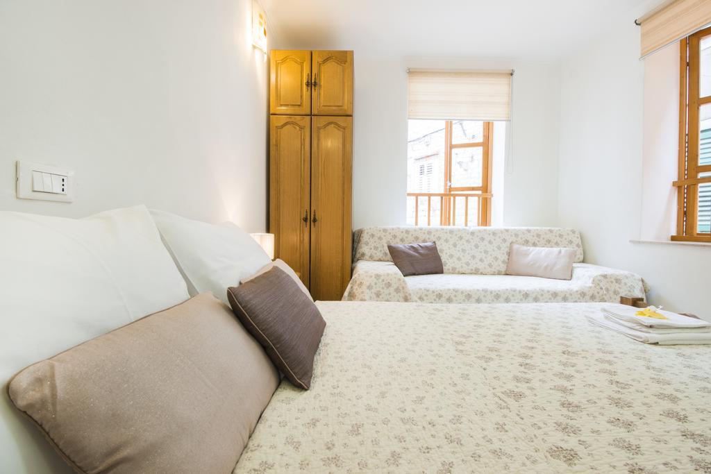 Top City Center Apartments Sibenik Exterior photo