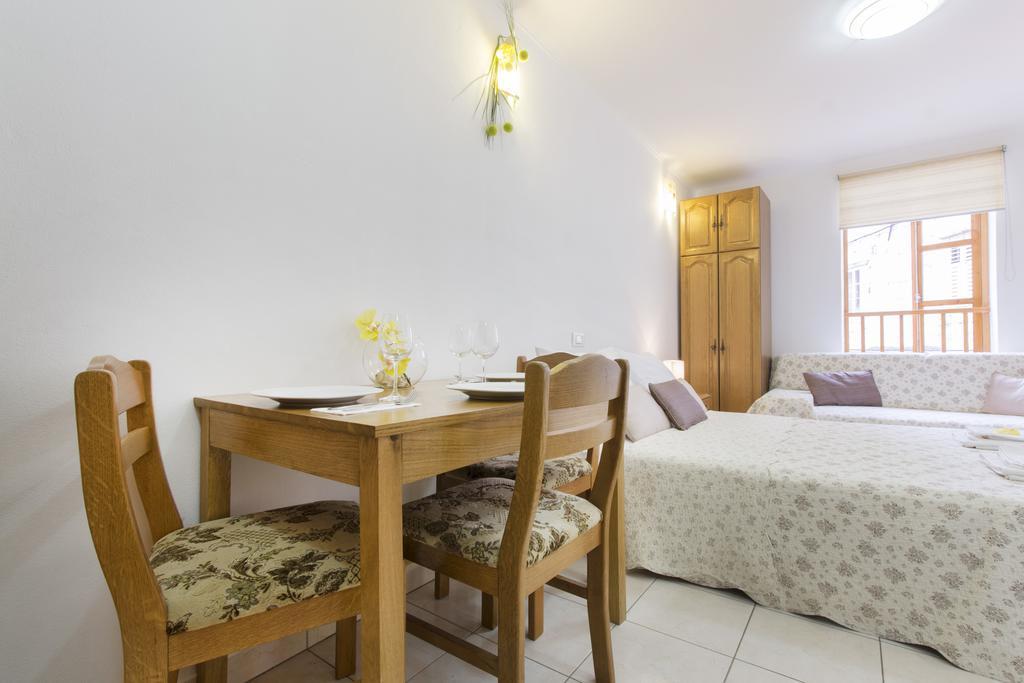 Top City Center Apartments Sibenik Exterior photo